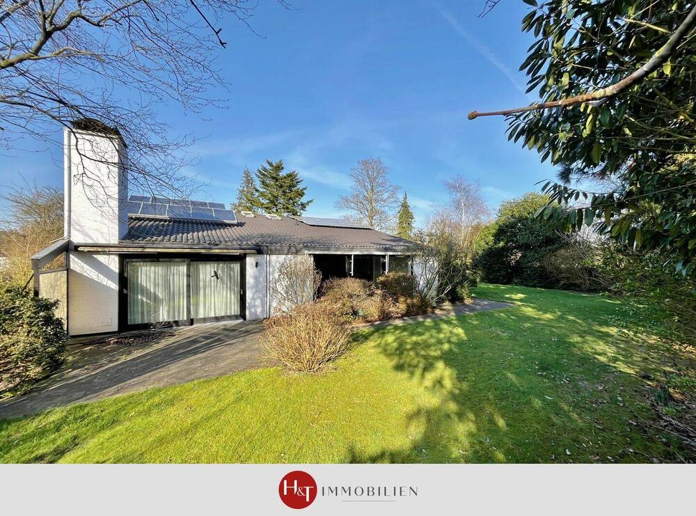 Thumbnail-Großzügiger Bungalow mit Pool, Sauna und Doppelgarage!