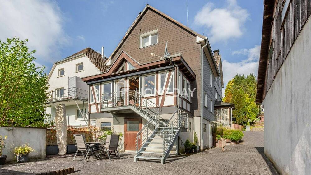 Thumbnail-Großzügige Doppelhaushälfte in Wiehl mit Garten und flexiblem Wohnkonzept