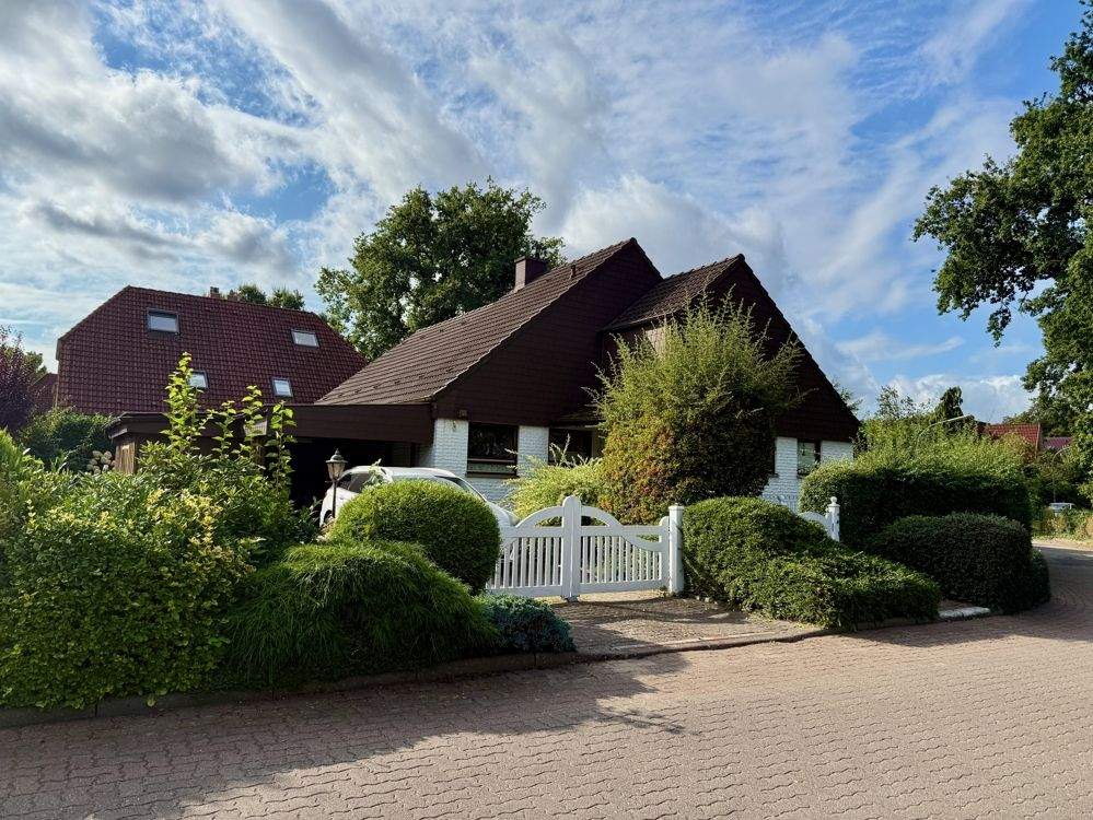 Thumbnail-Gepflegtes Familienhaus in beliebter Lage von Norderstedt-Glashütte