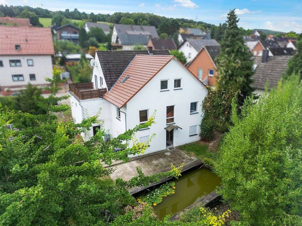 Thumbnail-Architektur mit Linie - Ebenen clever verbunden! Zuhause mit Stil und Wärme!