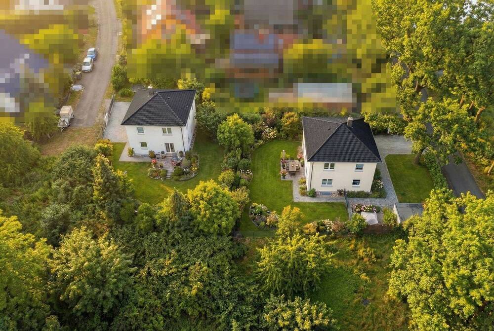 Thumbnail-Großzügiges Baugrundstück mit Teilungspotenzial - 968 m² für Ihr neues Zuhause