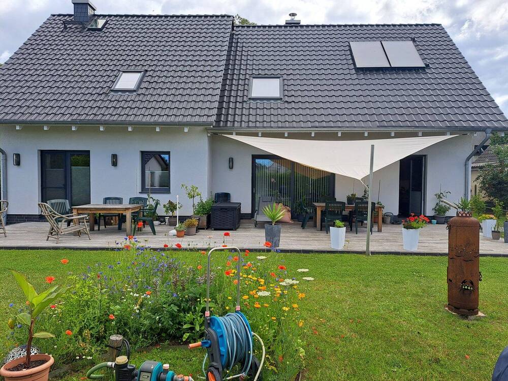 Thumbnail-Doppelhaus in TOP-Zustand – zum Wohnen und Vermieten
