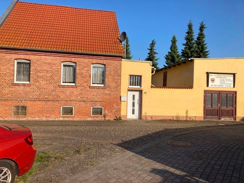 Thumbnail-Wohnhaus mit Tischlereiwerkstatt