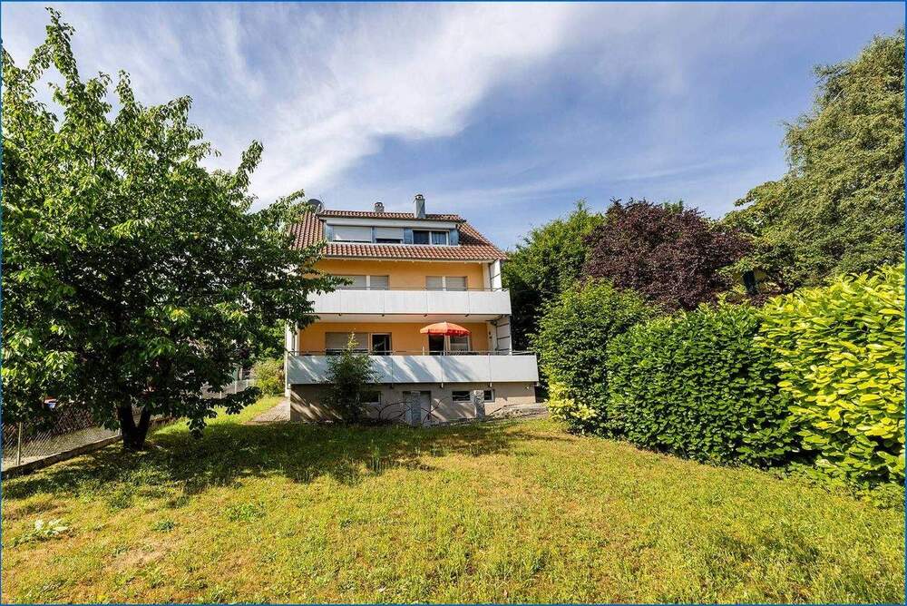 Thumbnail-Bezugsfreie! 2- Zi.-Whg. in Überlingen am See, mit Stellplatz, Einbauküche und Südbalkon.