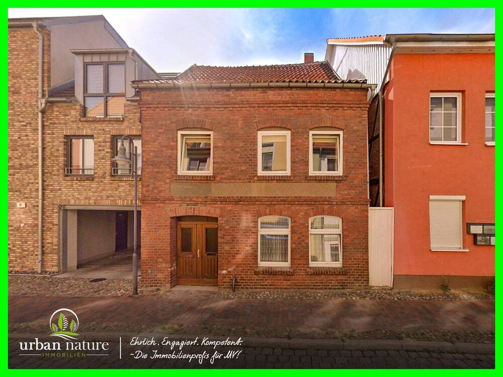 Thumbnail-Wohnen im Herzen von Barth - Stadthaus mit Entwicklungsmöglichkeiten