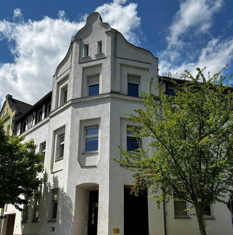 Thumbnail-Gepflegtes, vollvermietetes Mehrfamilienhaus mit Balkonen in Zwickau