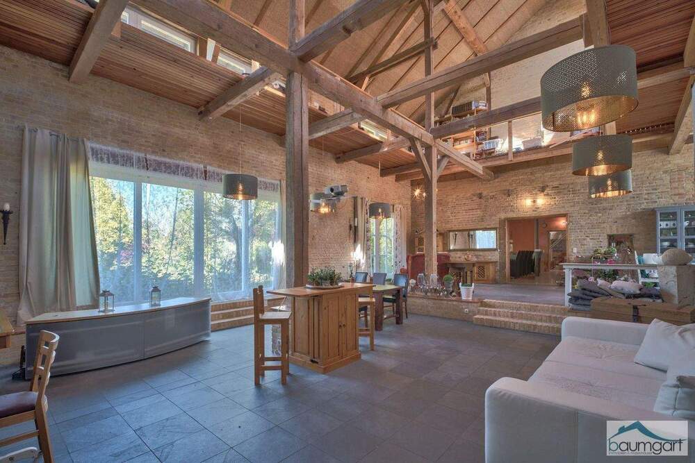 Thumbnail-Ein Generationen-Haus mit Platz für Oma, die Kids und das Homeoffice.