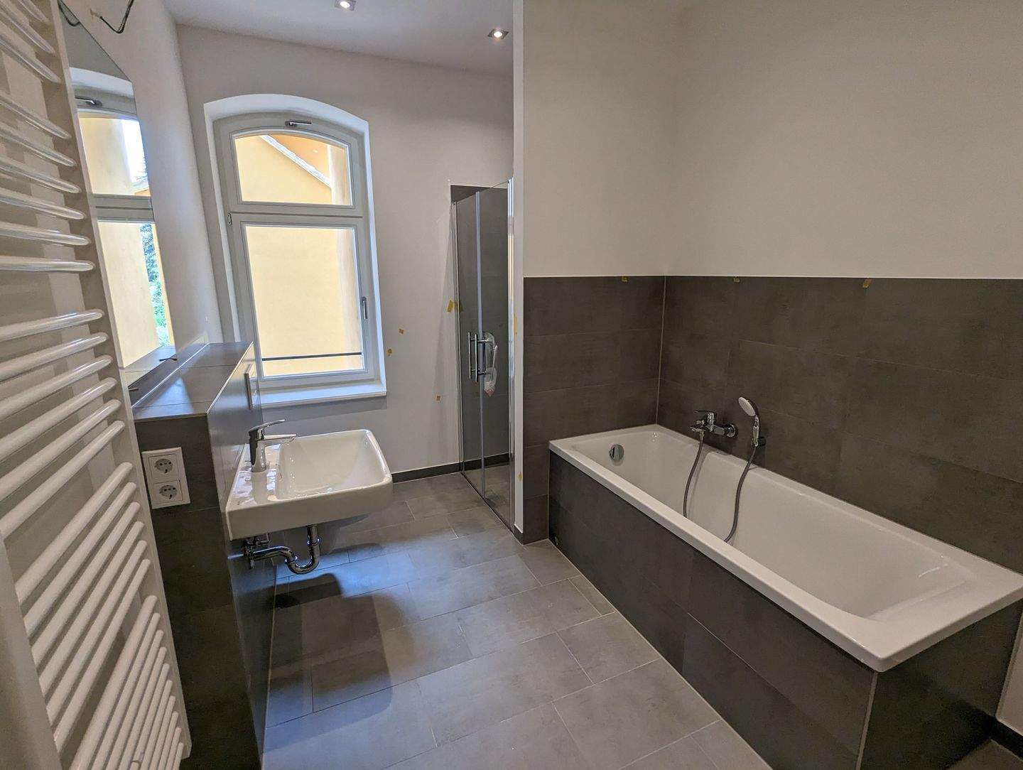 Thumbnail-Moderne 3-Zimmer-Wohnung oder ihre Möglichkeit für ein Geschäft im Zentrum von Borna
