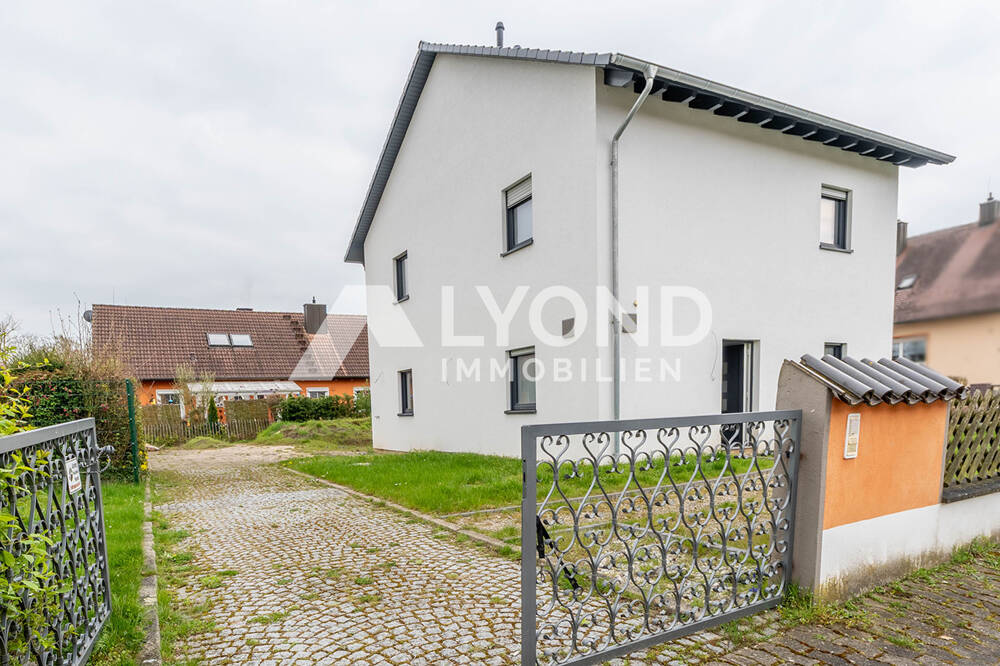 Thumbnail-Neubauflair trifft Wohnkomfort - Einfamilienhaus mit Gartenidylle
