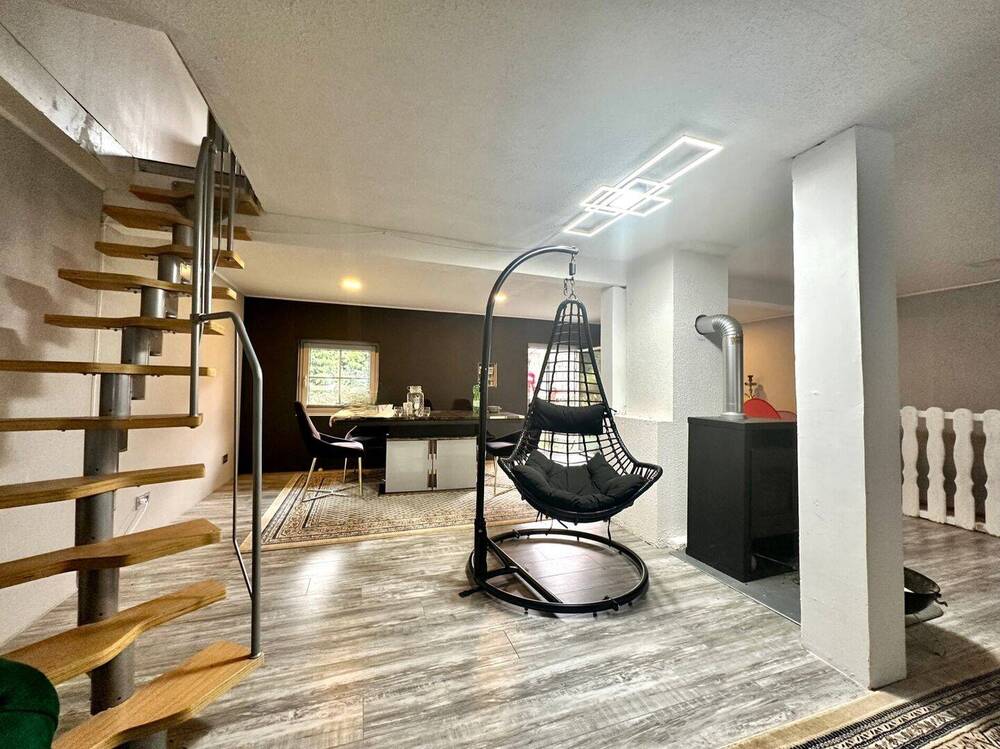 Thumbnail-Ihr kleines Glück im Herzen von Schmalkalden - charmantes Reihenhaus mit Garten & zwei Balkonen!