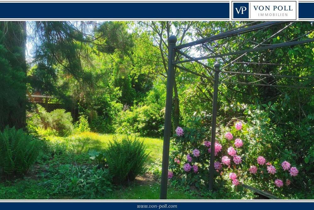 Thumbnail-Charmantes, großes & teilbares Grundstück mit viel Potential & altem Bestandshaus mit neuem Preis !!