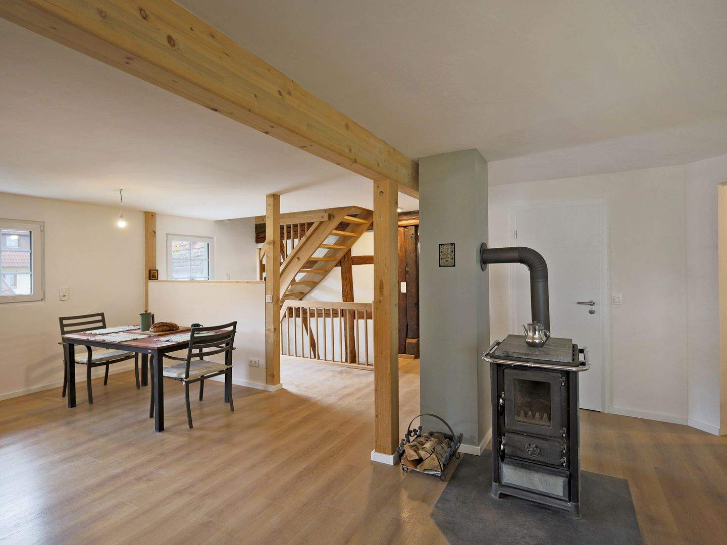 Thumbnail-Historisches, kernsaniertes Fachwerkhaus trifft modernen Wohnkomfort!