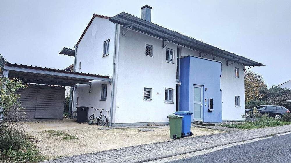 Thumbnail-Zweifamilienhaus in bevorzugt ruhiger Lage mit dem gewissen ETWAS !