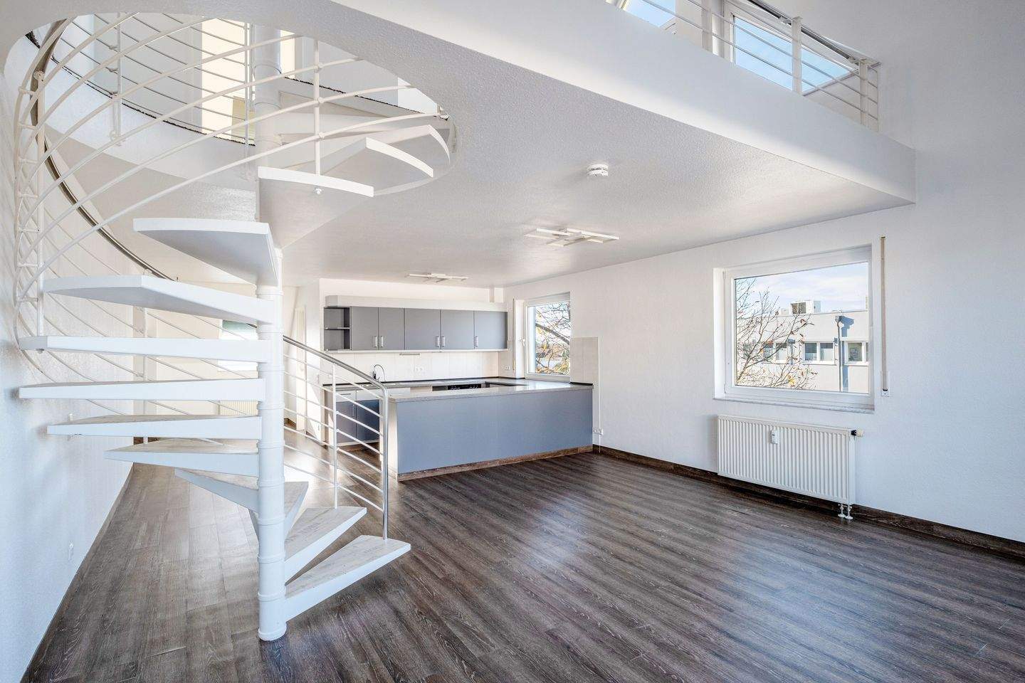 Thumbnail-Großzügige Maisonette mit offener Galerieebene im Zentrum von Falkensee