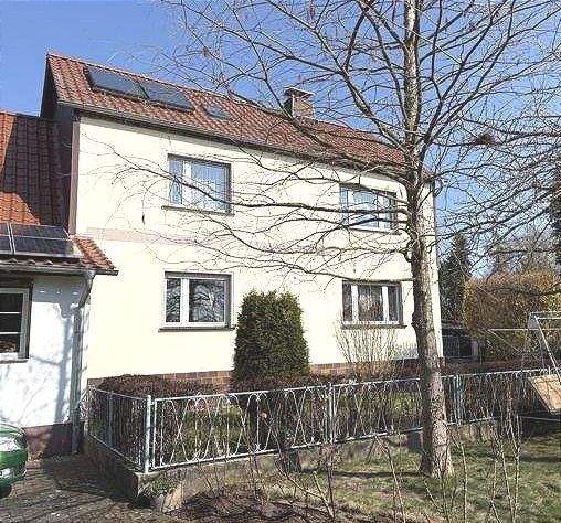 Thumbnail-EFH mit Garten in Roßleben