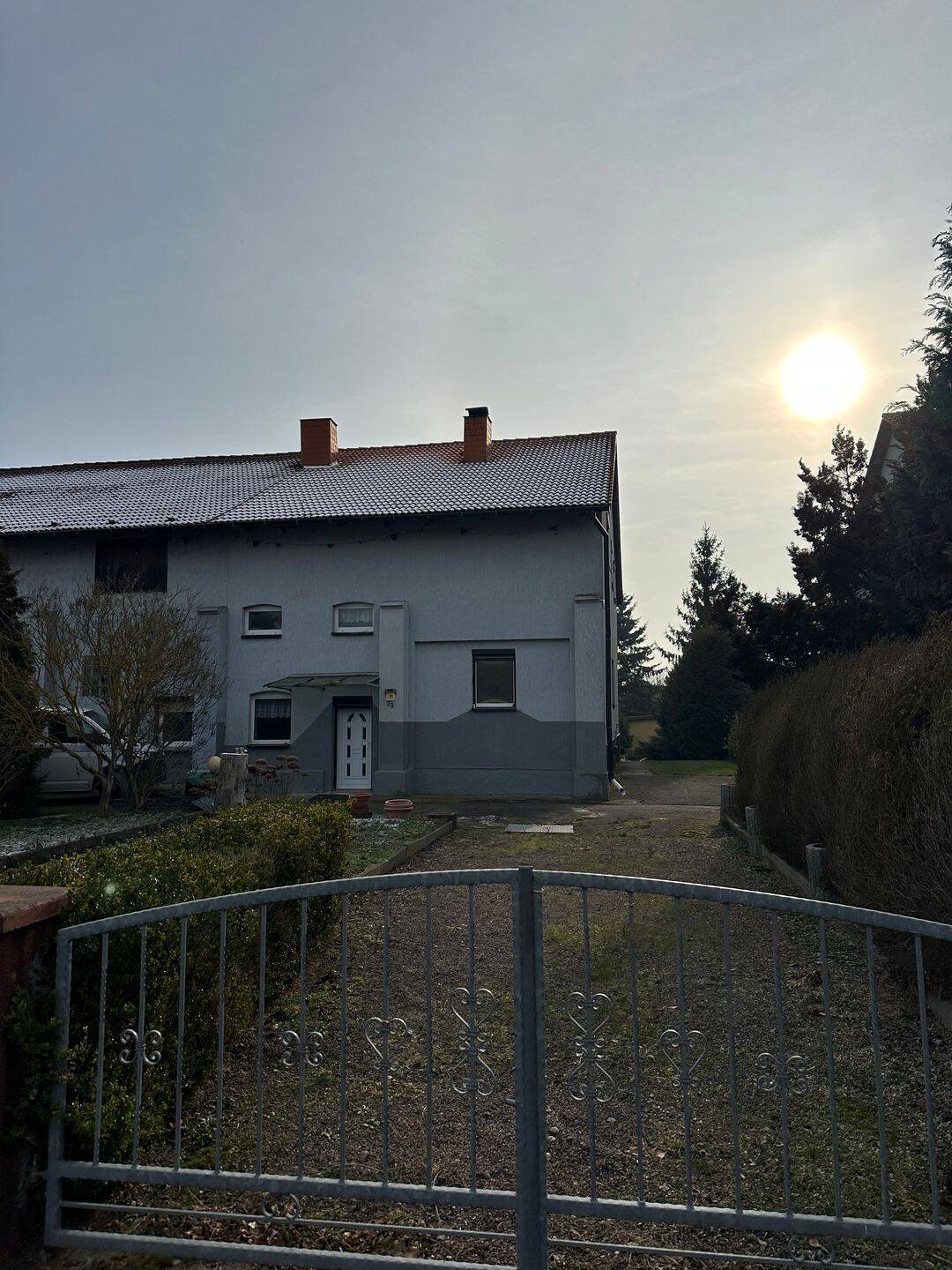 Thumbnail-EFH als Doppelhaushalte, Massiv gebau, mit großem Garten