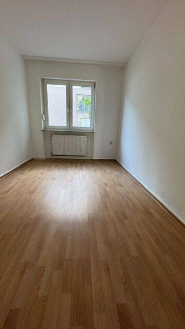 Thumbnail-3 ZKB, 2 Balkon 1.OG re Metzerstr. 28, 66117 Saarbrücken