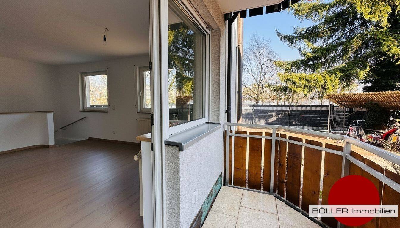 Thumbnail-Wohnen über 2 Etagen: offenes 2-Zi. Apartment mit Balkon und Terrasse.