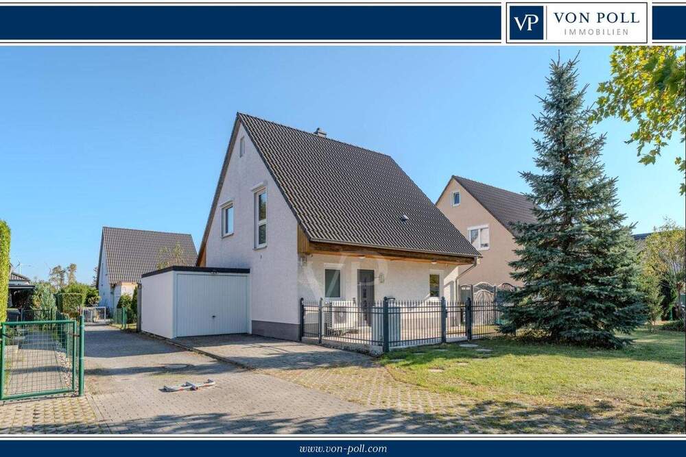 Thumbnail-Massives Einfamilienhaus mit Luftwärmetechnik