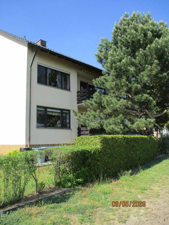 Thumbnail-ZFH in Randlage mit bezugsfreier, attraktiver EG-Wohnung (111 m²) in Heidenfeld bei Schweinfurt