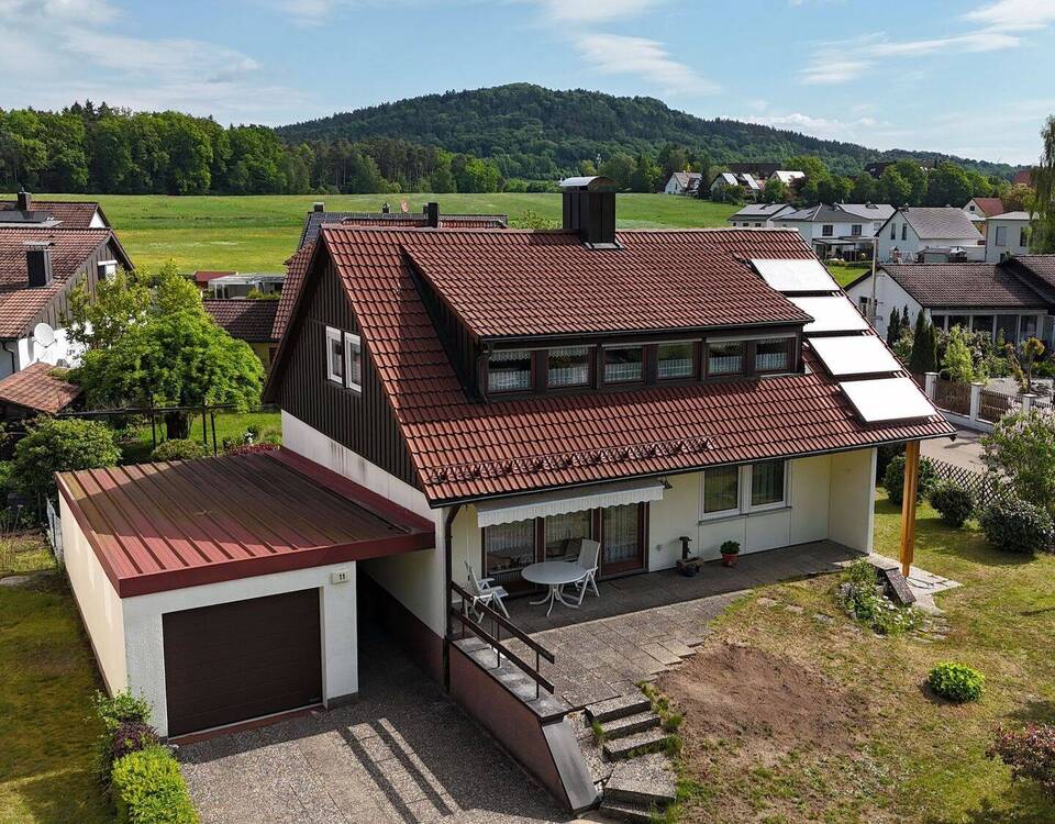 Thumbnail-Gepflegtes Einfamilienhaus mit großem Traumgarten