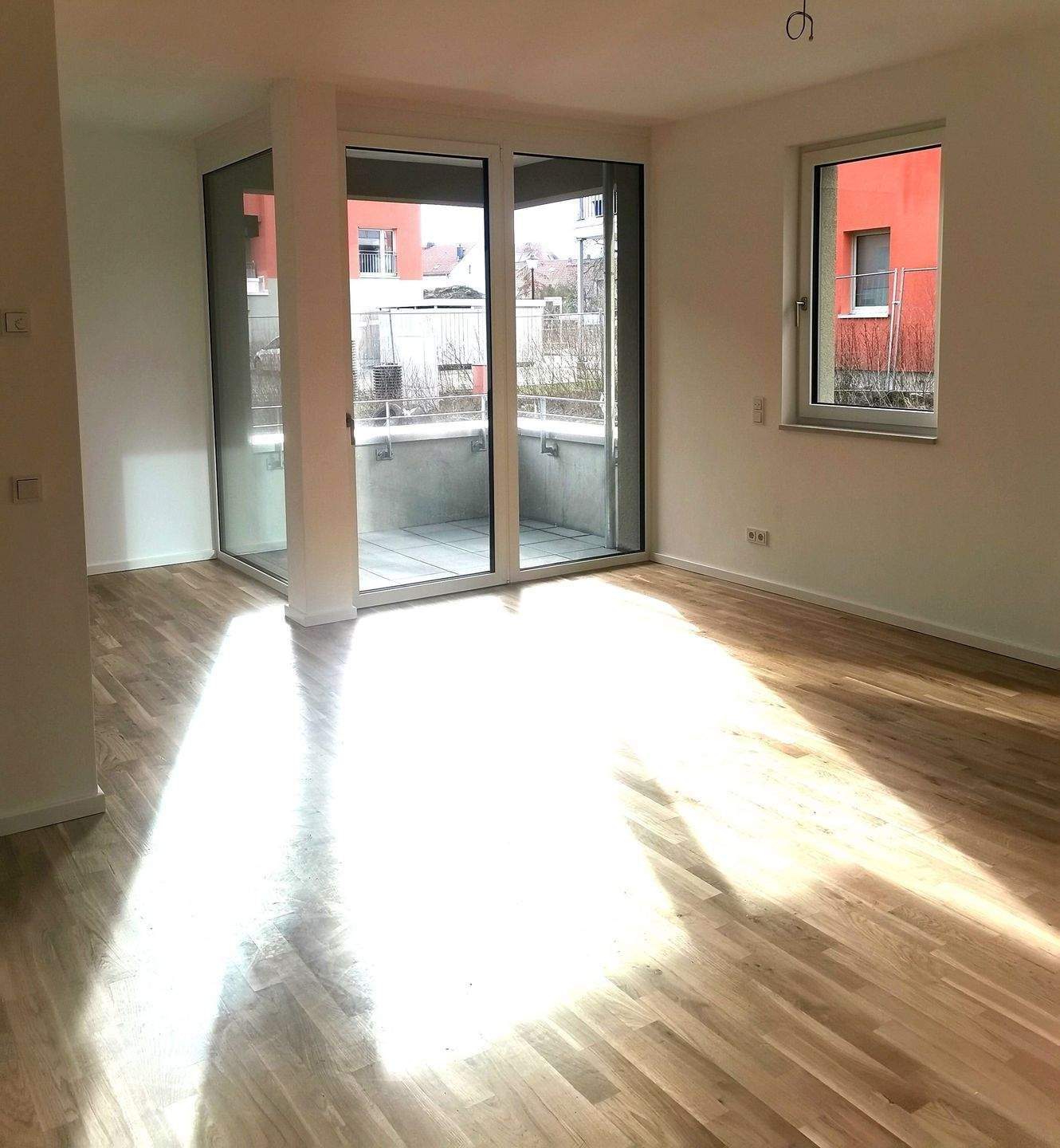 Thumbnail-Traumhafte Erdgeschosswohnung mit 3 Zimmern, 2 Balkonen und Einrichtungszuschuss! Sofort verfügbar!