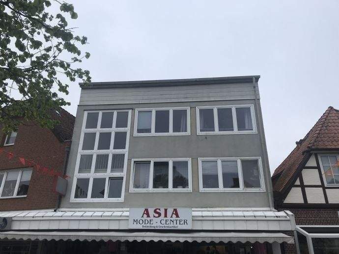 Thumbnail-Renovierte 3 Zimmerwohnung in zentraler Stadtlage