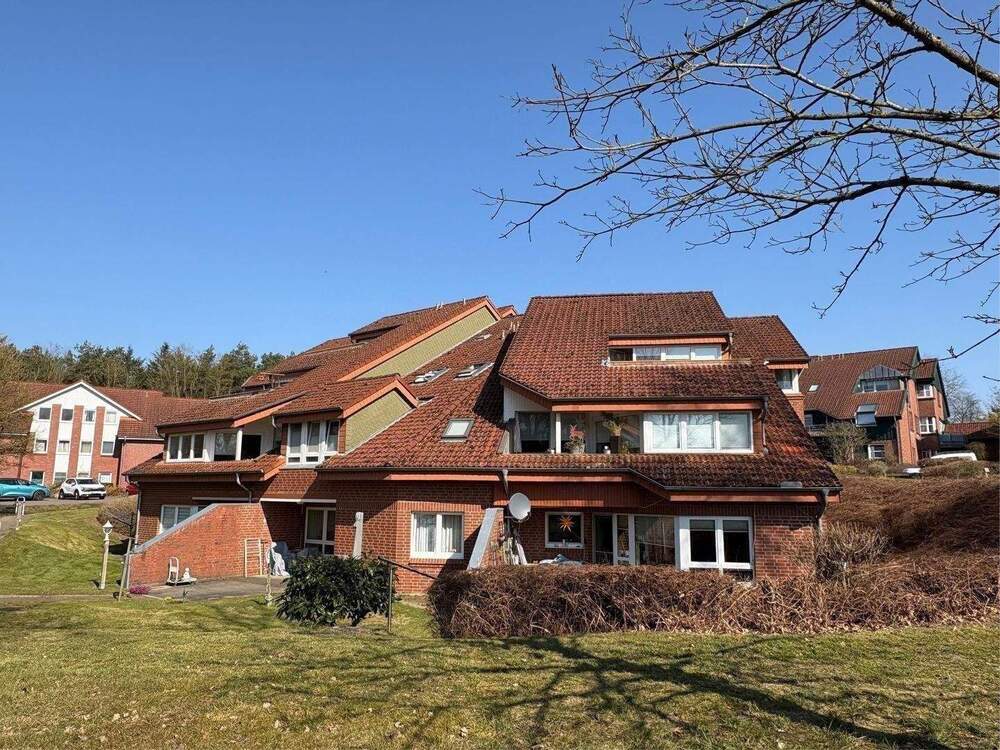 Thumbnail-Großzügige 2-Zimmerwohnung in gepflegtem Mehrfamilienhaus