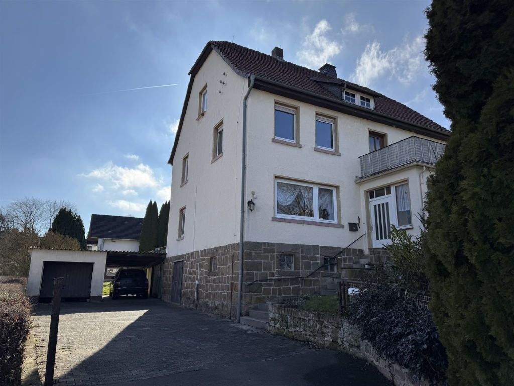 Thumbnail-Familienfreundliches Wohnhaus mit viel Platz und großem Garten!