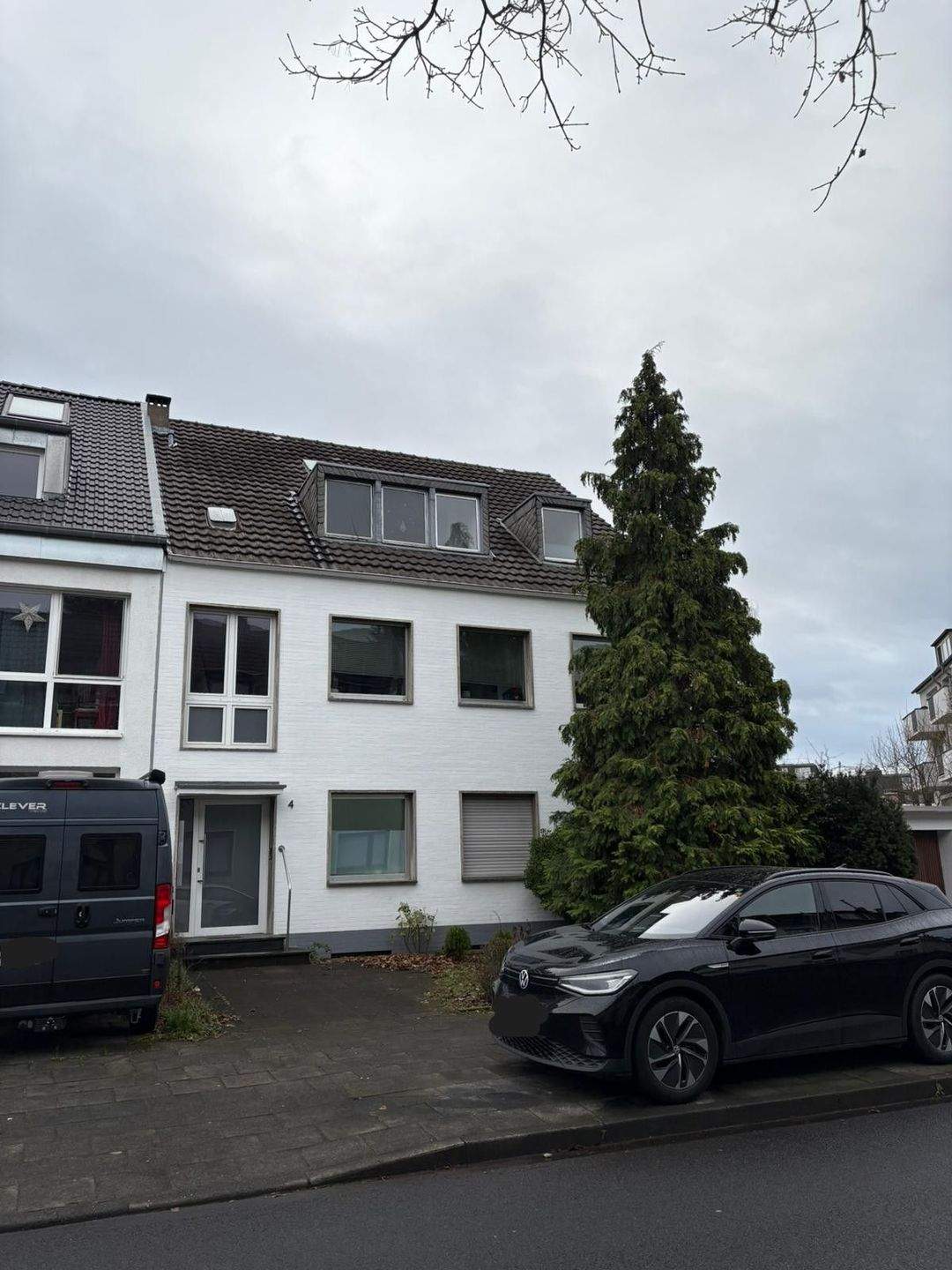 Thumbnail-Renovierte 3-Zimmer Wohnung in ruhiger Wohnlage - bitte nur schriftliche Anfragen