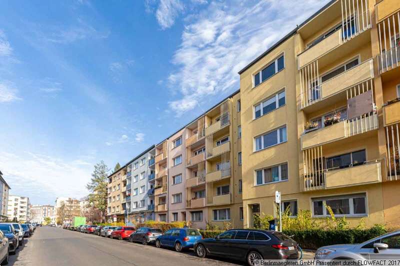 Thumbnail-Quiet 2-room apartment with balcony in Moabit