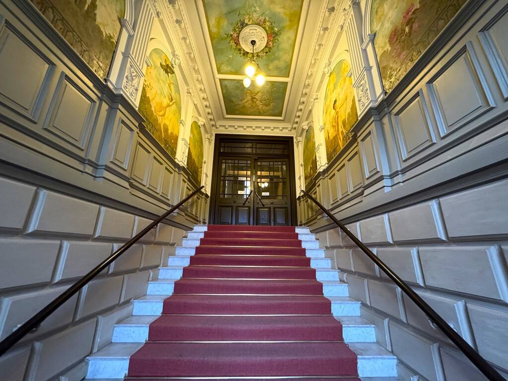 Thumbnail-Residieren in ruhiger 3-Zimmer-Wohnung mit Balkon im Waldstraßenviertel