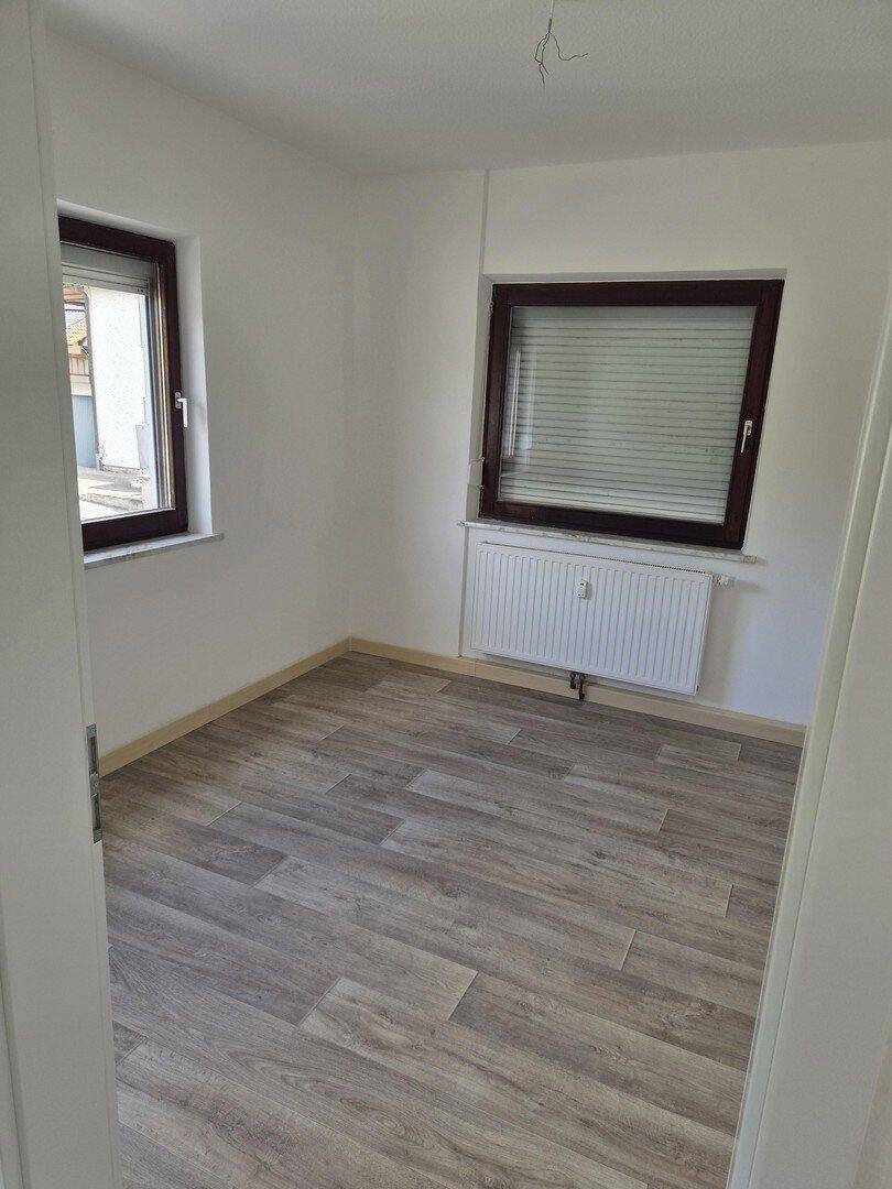 Thumbnail-Kleine helle 2-Zimmerwohnung Cbg Nord