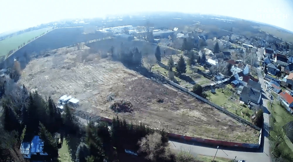 Thumbnail-Großes Baugrundstück mit der Möglichkeit zur Teilung in 2 Parzellen!