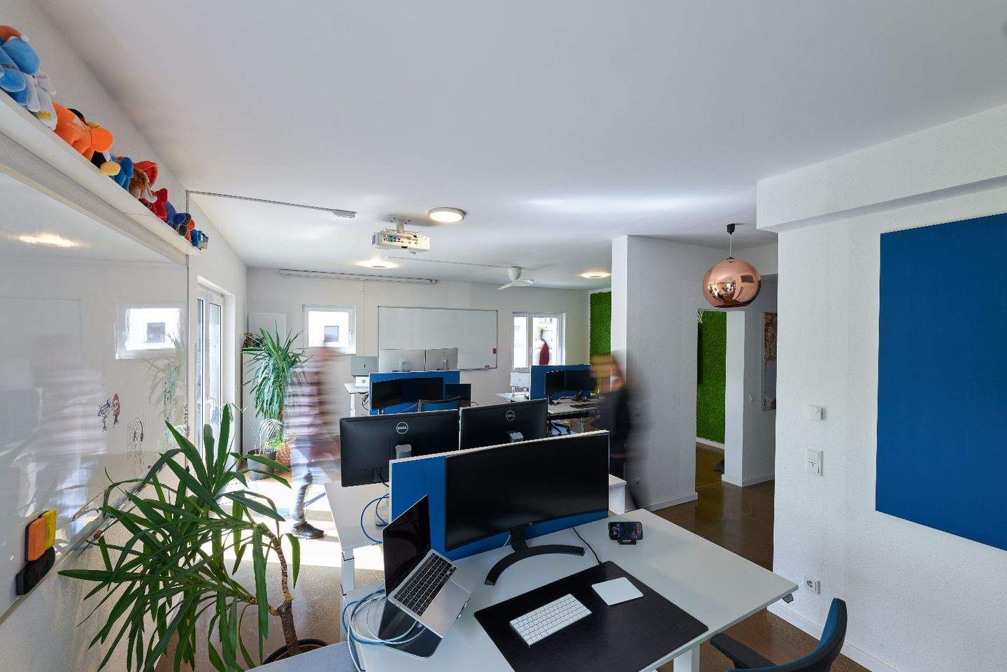 Thumbnail-Top ausgestattete Bürofläche in Ehrenfeld - möbliert, flexibel, sofort verfügbar