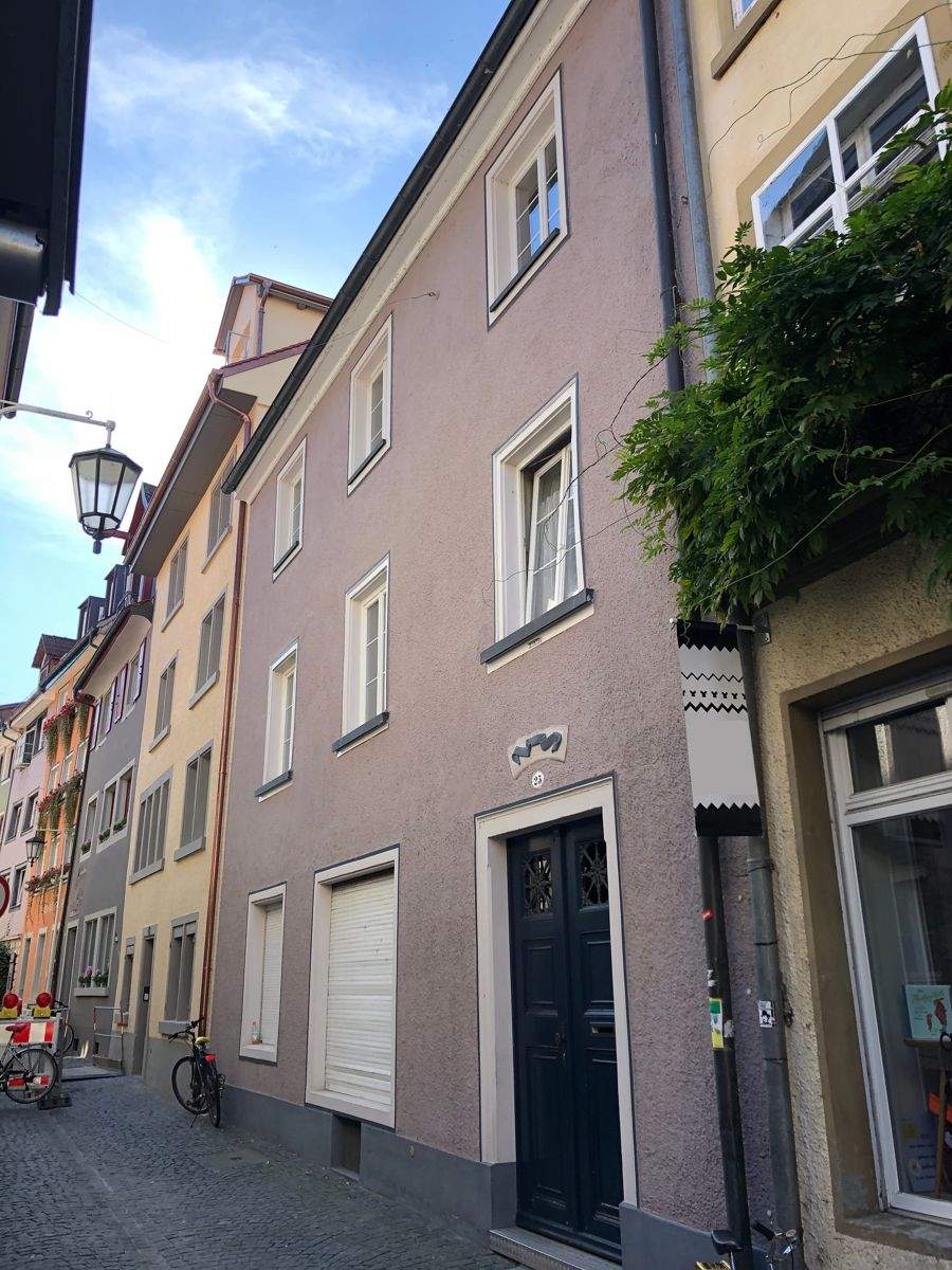 Thumbnail-Denkmalgeschütztes Mehrfamilienhaus in der Niederburg