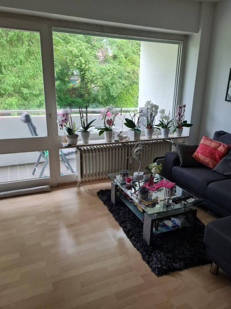 Thumbnail-Schöne, ruhige 2 Zimmer, Küche, Bad-Wohnung mit Balkon in Saarbrücken-Rotenbühl
