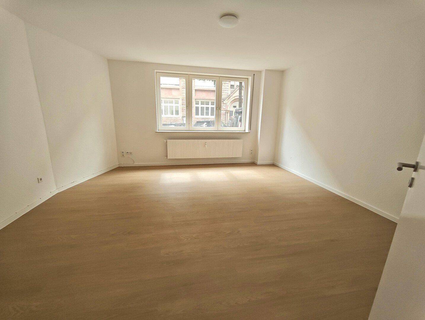 Thumbnail-Renovierte 3,5-Zimmer-Wohnung mit Altbaucharme in Mannheimer Toplage