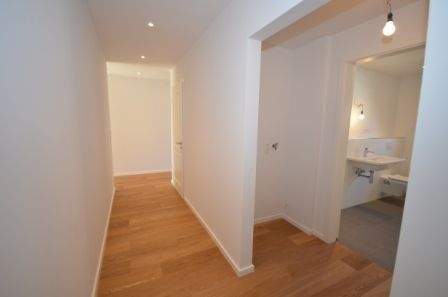 Thumbnail-***Waldweg, am Saseler Markt: Bj. 2015, EBK, Parkett, Gäste WC, Aufzug, 2TGs...***