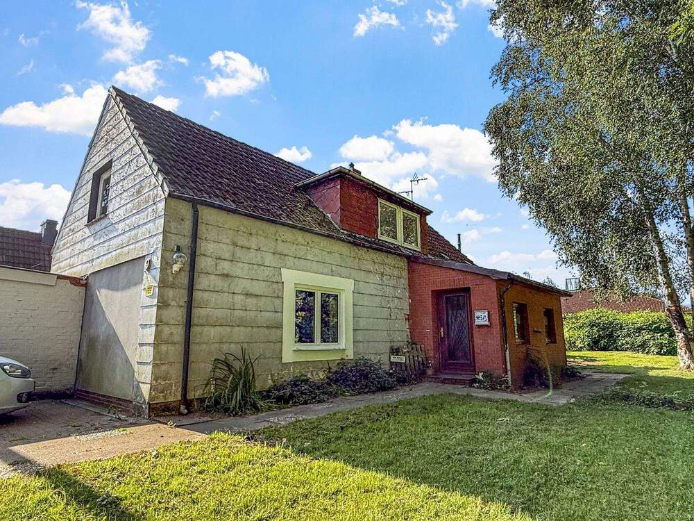 Thumbnail-Charmantes EFH. mit großem Grundstück in ruhiger Lage von Brunsbüttel. Preisattraktiv!