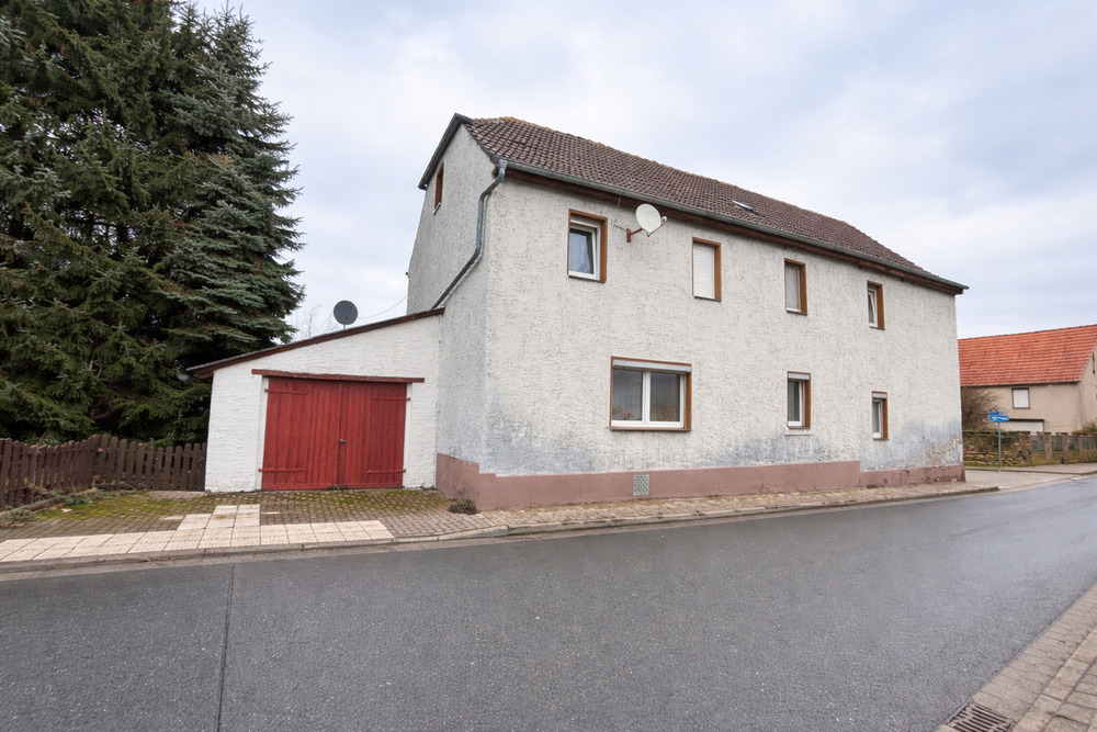 Thumbnail-Drei-Seiten-Hof mit viel Wohnfläche in beschaulicher Idylle!