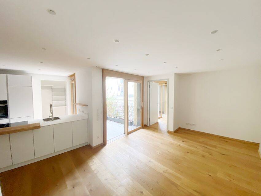 Thumbnail-Exklusive 3-Zimmer-Wohnung mit Balkon in bester Lage direkt am Englischen Garten