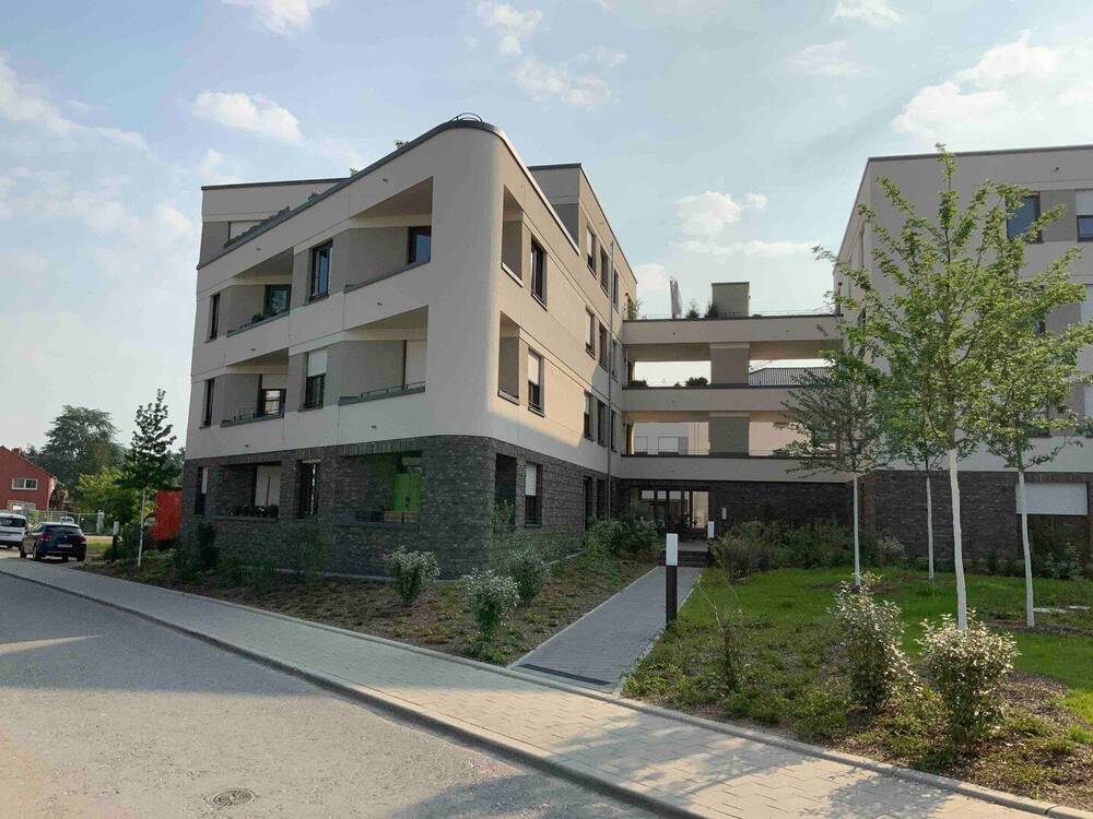 Thumbnail-Moderne, helle 3-Zimmer-Wohnung mit großzügiger Loggia