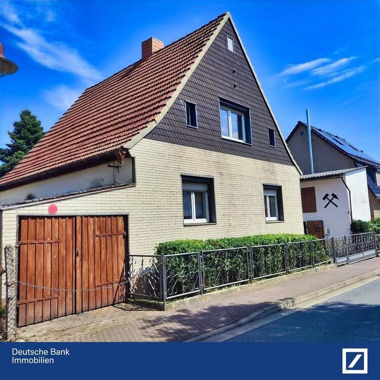 Thumbnail-Solides Einfamilienhaus mit Potenzial zur individuellen Gestaltung