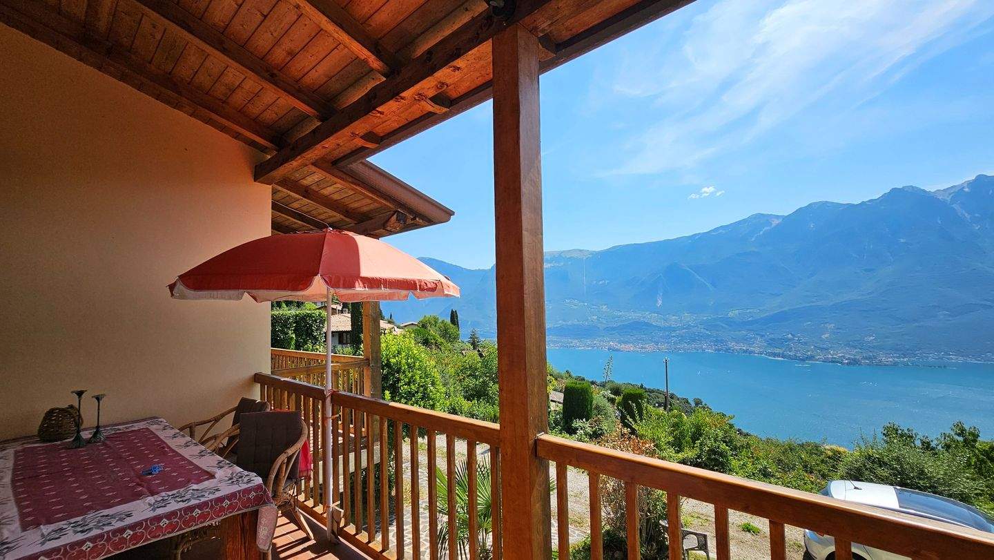 Thumbnail-Eine Perle mit traumhaften Panoramablick über den Gardasee * Tremosine * Bezugsfrei*