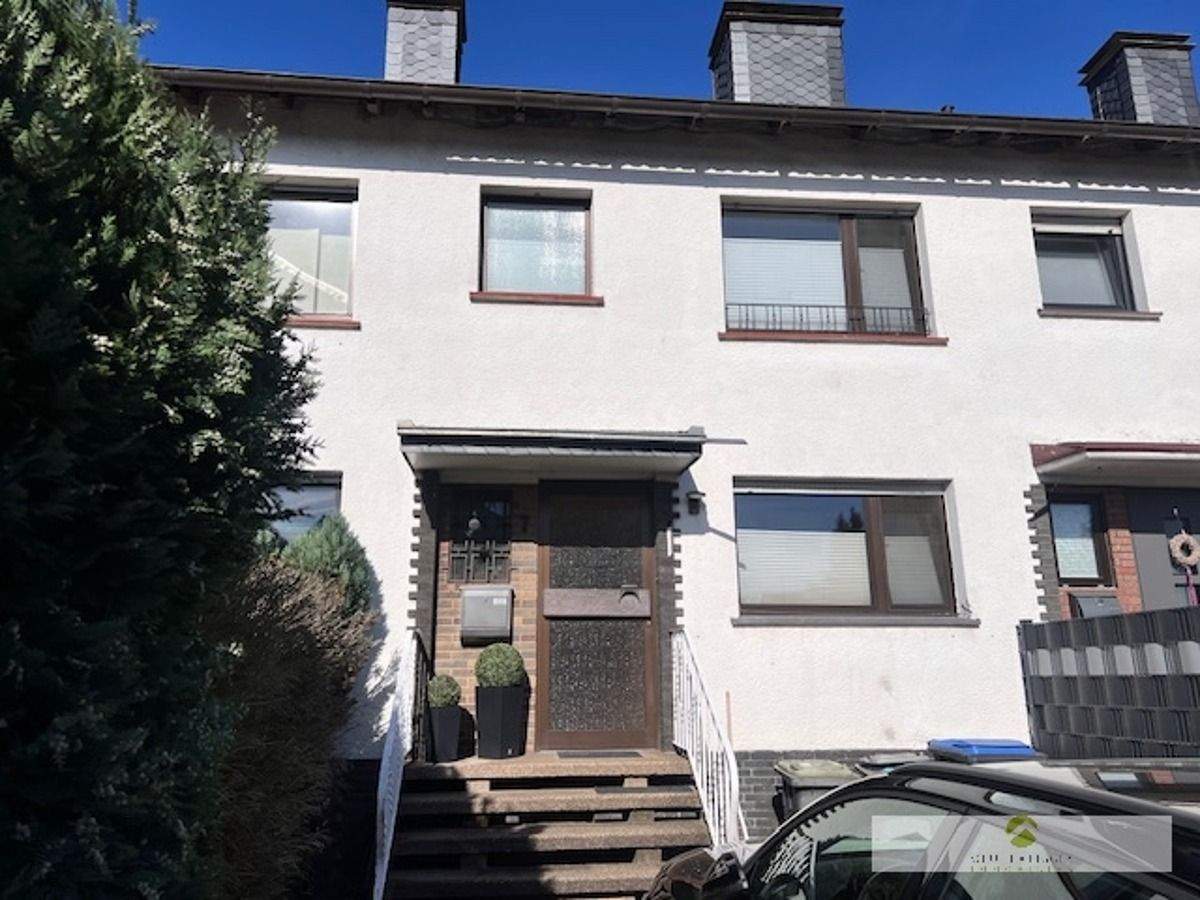 Thumbnail-SIE LIEBEN DAS WOHNEN AUF DEM LAND: REIHENMITTELHAUS MIT WOHLFÜHLCHARAKTER!