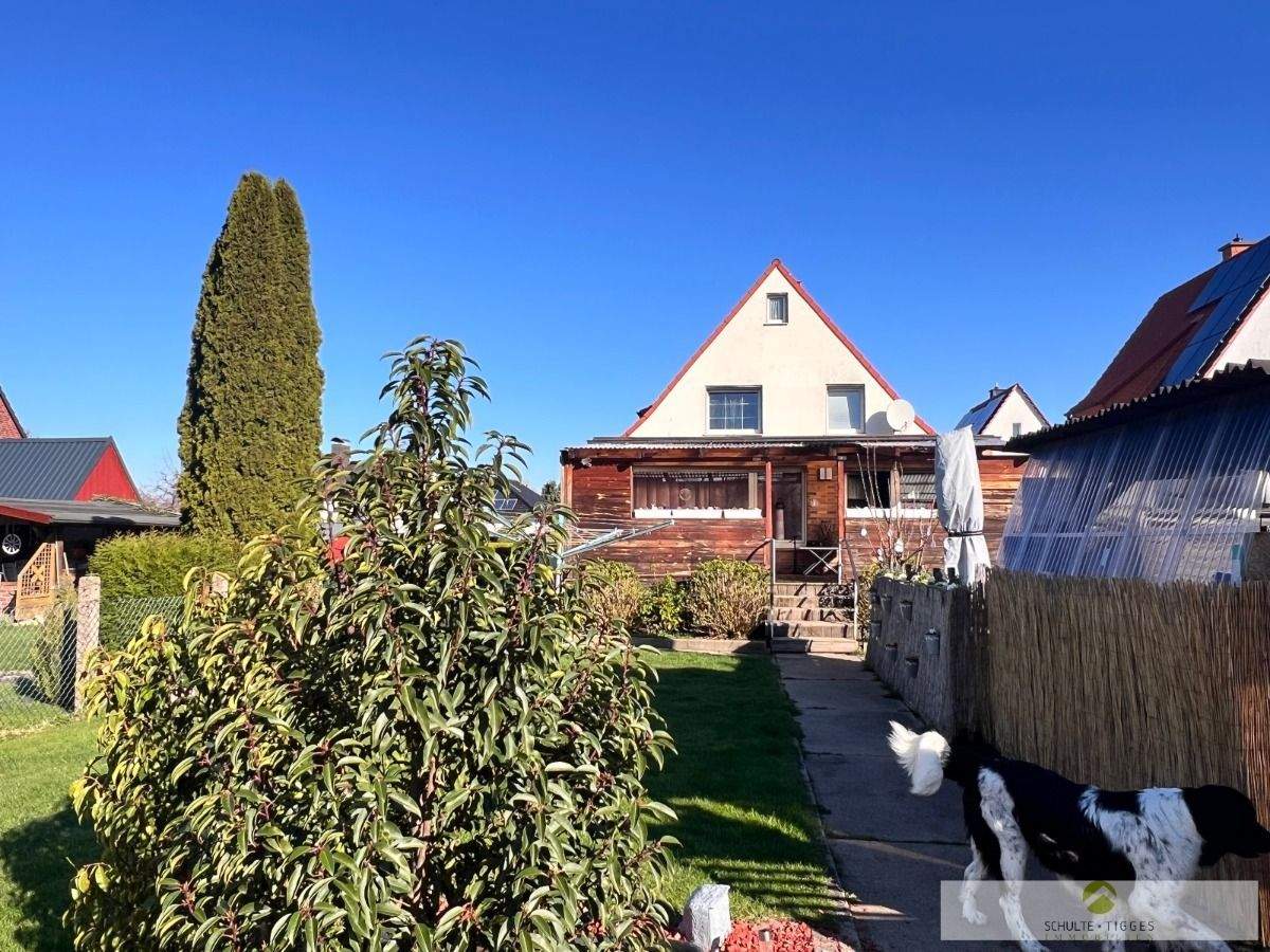 Thumbnail-Einfamilienhaus mit Gartenidylle und Ausbaupotential in Werl-Büderich zu verkaufen!