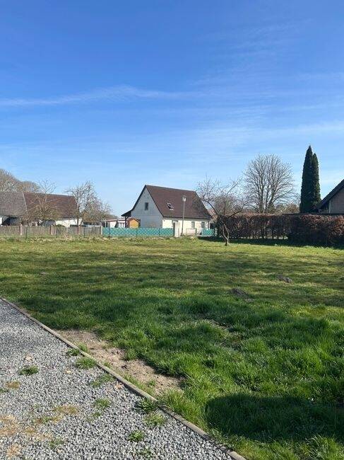 Thumbnail-Grundstück mit Baurecht idyllisch ruhig gelegen