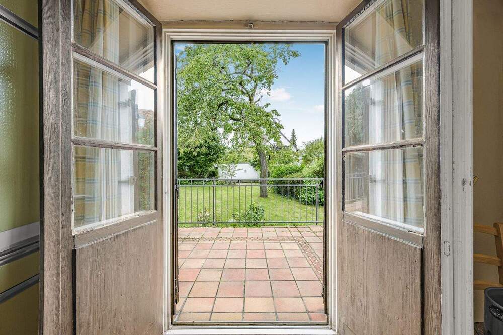 Thumbnail-Traumhaftes Grundstück (ca. 780 m²) mit Altbestand (EFH) in Großhadern!