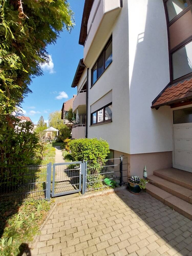 Thumbnail-3 Zimmerwohnung in gepflegtem Mehrfamilienhaus in Radolfzell zu verkaufen